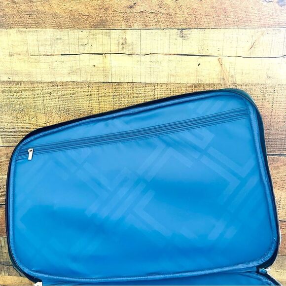 Tumi Monogram Jacquard Suitcase - Picture 16 of 16